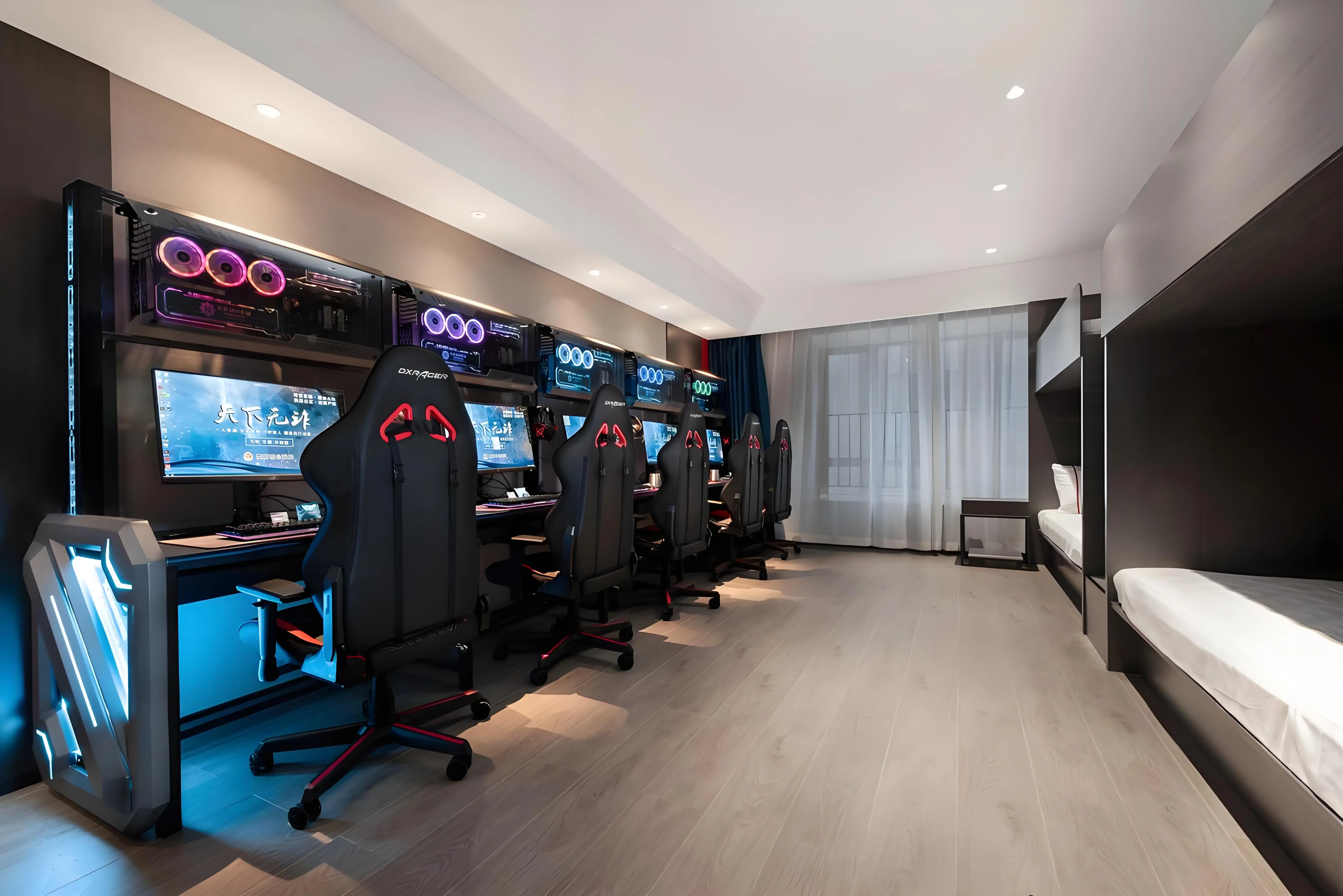 电竞酒店=电竞设备+酒店？